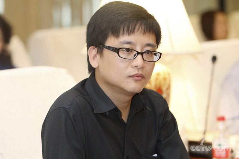 網(wǎng)絡(luò)名人社會(huì)責(zé)任論壇在北京召開。圖為參會(huì)嘉賓周小平。