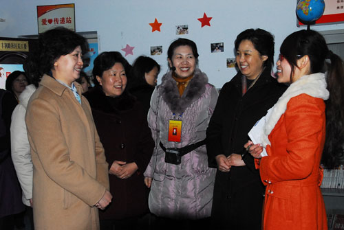 婦女和家庭要為社會主義核心價值體系建設(shè)做貢獻